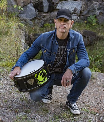 Ian Haugland – Europe – 101Drums Ian Haugland with his 14 x 6,5" Signature Snare from 101 Drums in Sweden